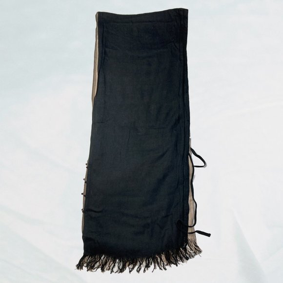 BCBGMaxAzria Tan and Black Fringe Blanket Scarf One Size - Picture 2 of 13